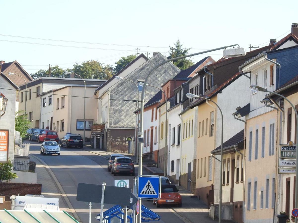 Triebener-hof 2*